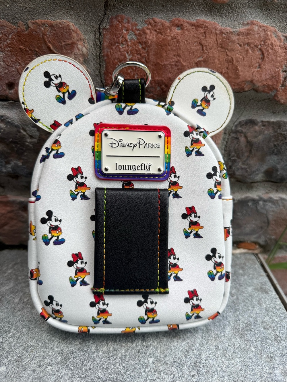 Loungefly Mickey and Minnie Wristlet/Belt Bag with Rainbow Strap - Picture 2 of 3